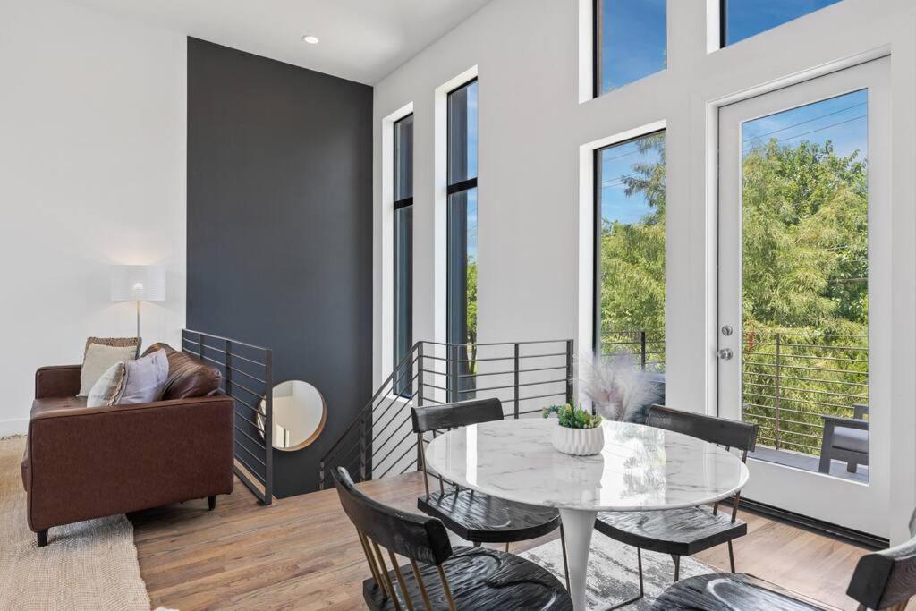 Beautiful Perfectly Located Luxury 2 Bed Townhome Dallas Luaran gambar